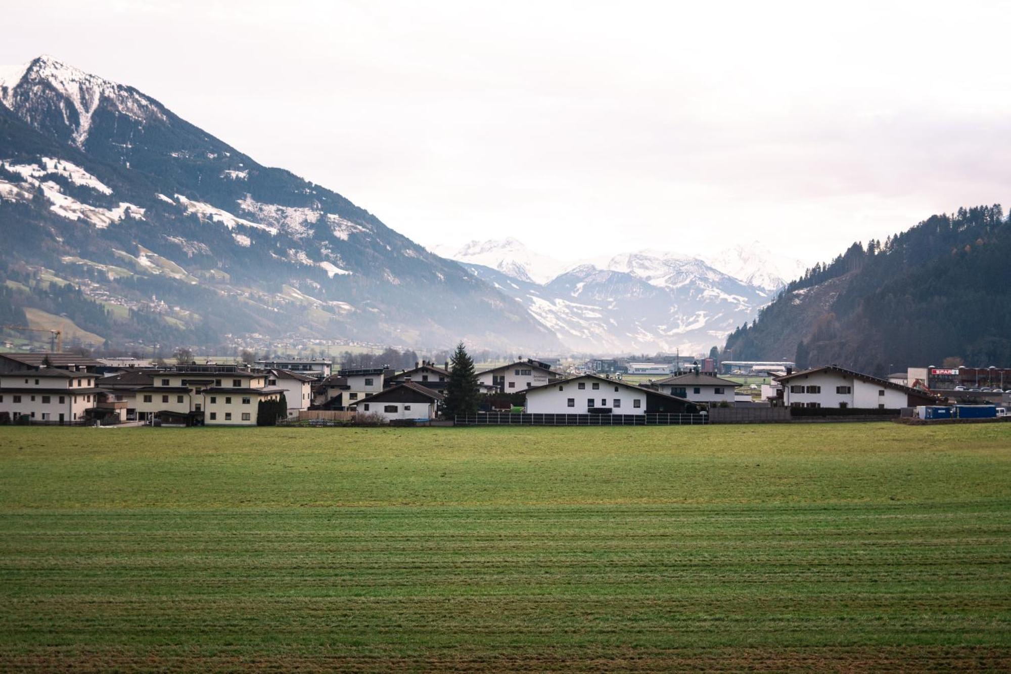 Lebe'Schlitters - Das Ferienapartmenthaus Im Zillertal Kültér fotó
